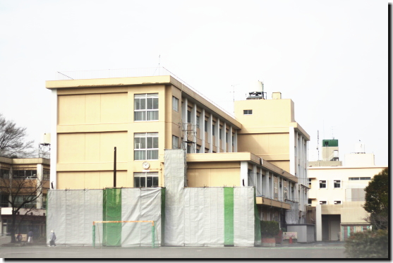 Primary school. 1202m to Yokohama Municipal Mitsuzawa elementary school (elementary school)