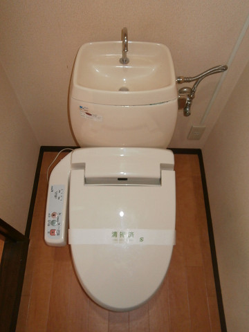 Toilet