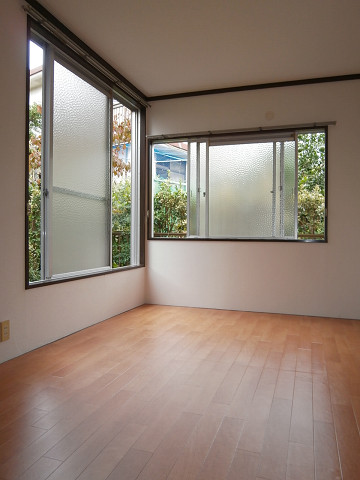 Living and room