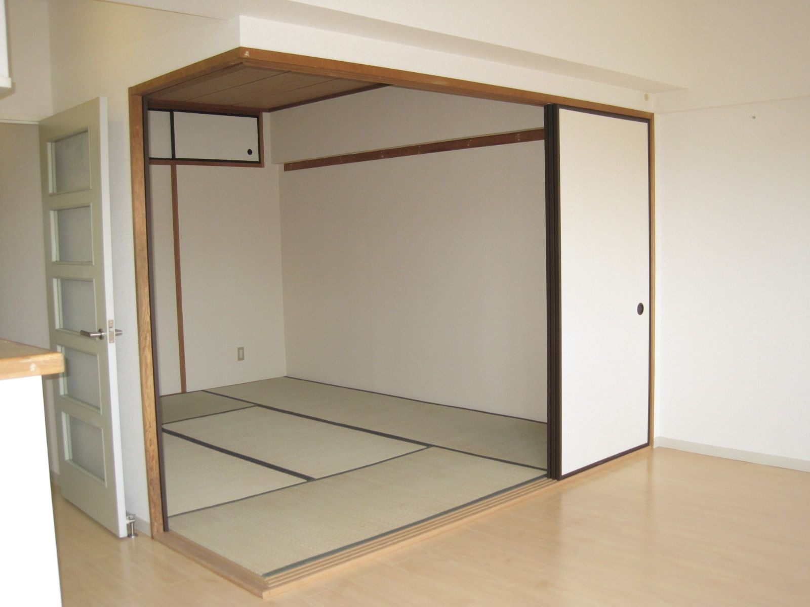 Other room space. living ~ Peace of mind in the flat to the Japanese-style room!