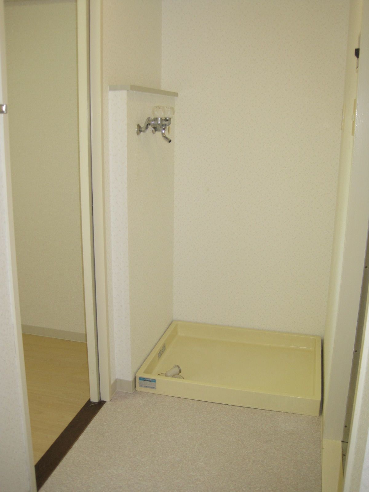 Other Equipment. Wash dressing room ・ Washing machine Storage