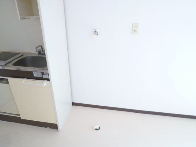 Other Equipment. It is indoor washing machine Storage ☆