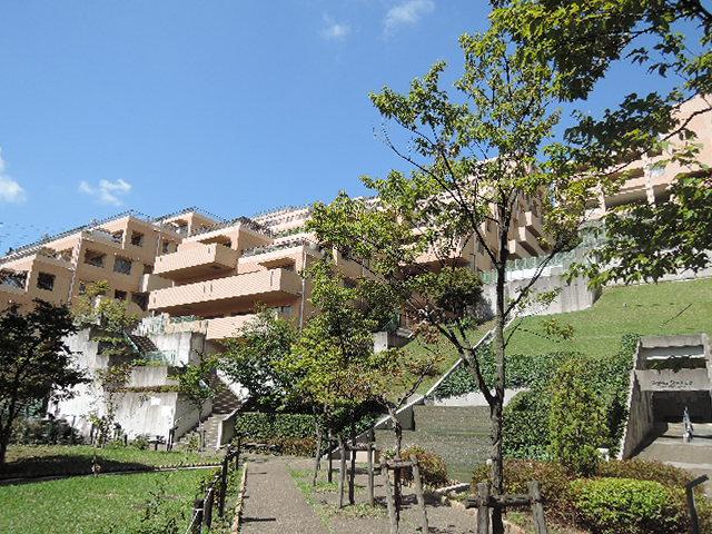 Local appearance photo. Guest rooms ・ Trunk room Yes