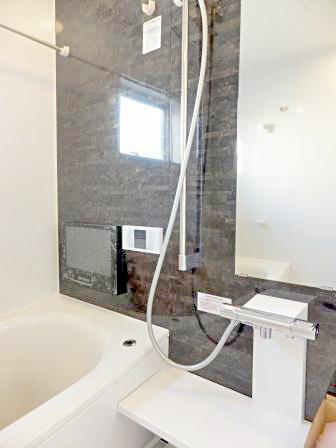 Bathroom. Indoor (11 May 2013) Shooting A Building bathroom