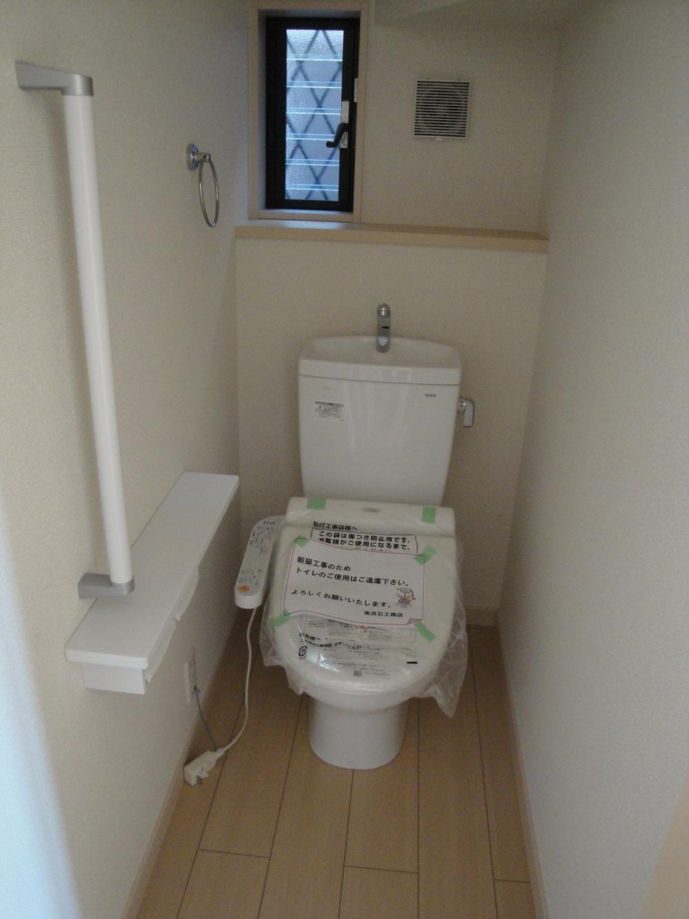 Same specifications photos (Other introspection)