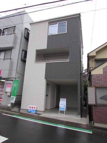 Local appearance photo