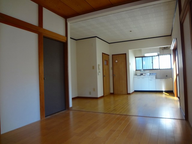Living and room