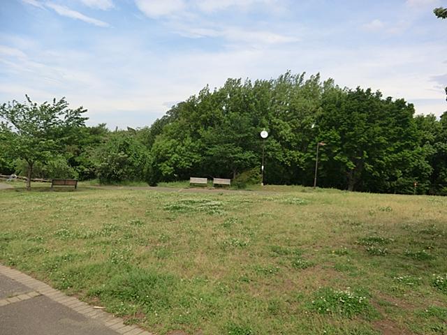 park. 1900m until Kamihoshikawa blue sky park