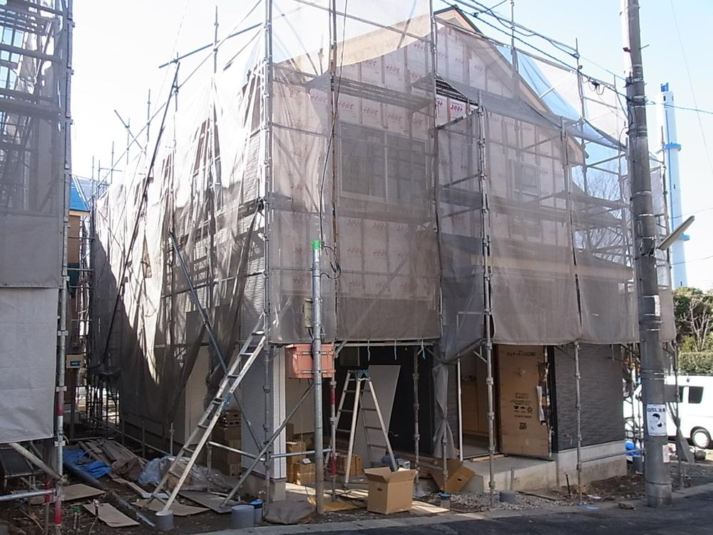 Local appearance photo. Building 2 appearance. It is building to be completed in most destination. (2013 December shooting)