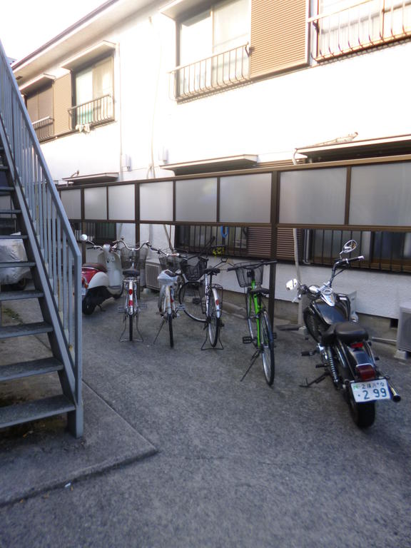 Parking lot. Bicycle-parking space ・ Bike yard Yes ◎
