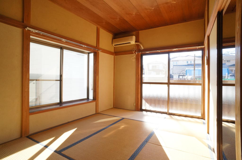 Living and room
