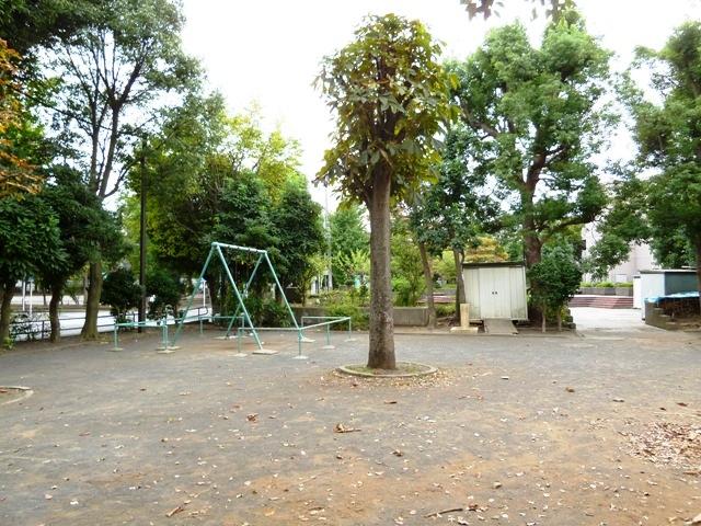 park. Nishihara 210m to the second park  3-minute walk