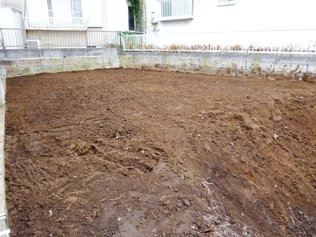 Local appearance photo. We go into shortly foundation work