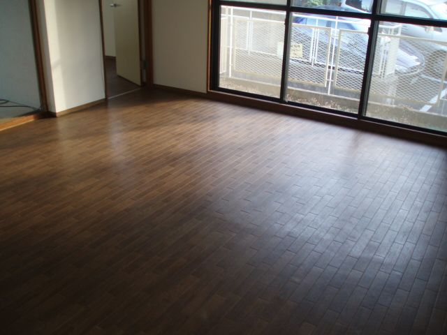Living and room
