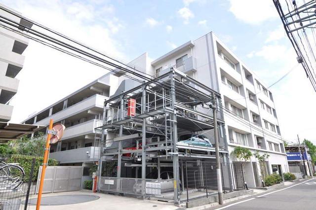 Local appearance photo