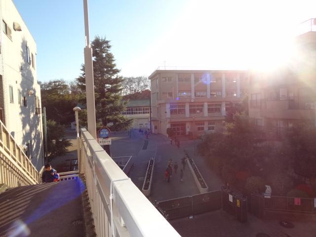 Primary school. 1294m to Yokohama Municipal Mitsuzawa Elementary School
