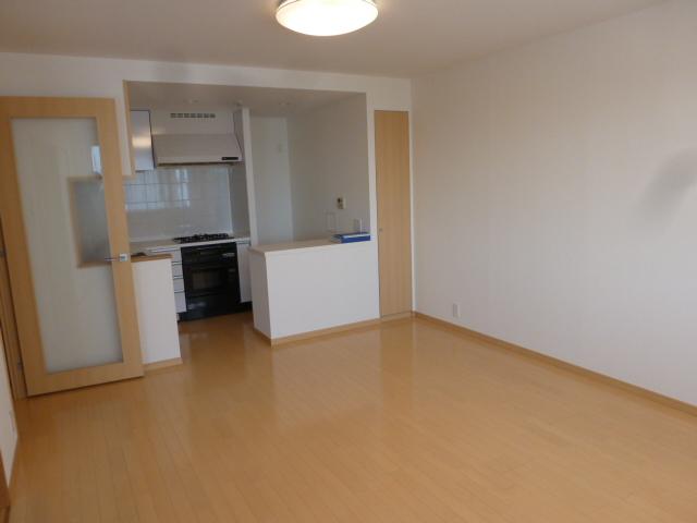 Living. Indoor (10 May 2013) Shooting