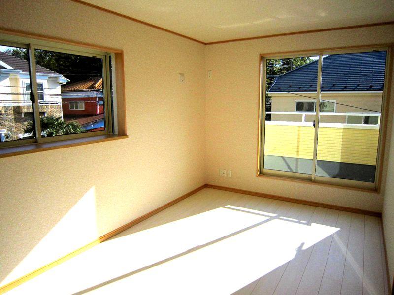 Same specifications photos (Other introspection). Example of construction