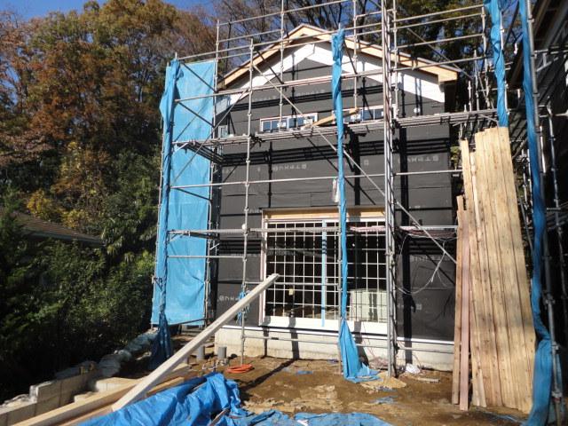 Local appearance photo. Local (12 May 2013) Shooting