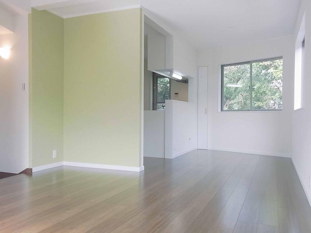 Living. Indoor (11 May 2013) Shooting