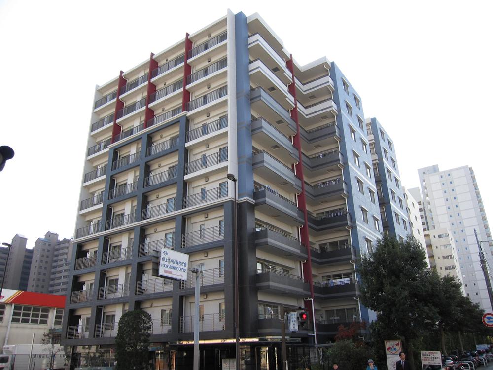 Local appearance photo