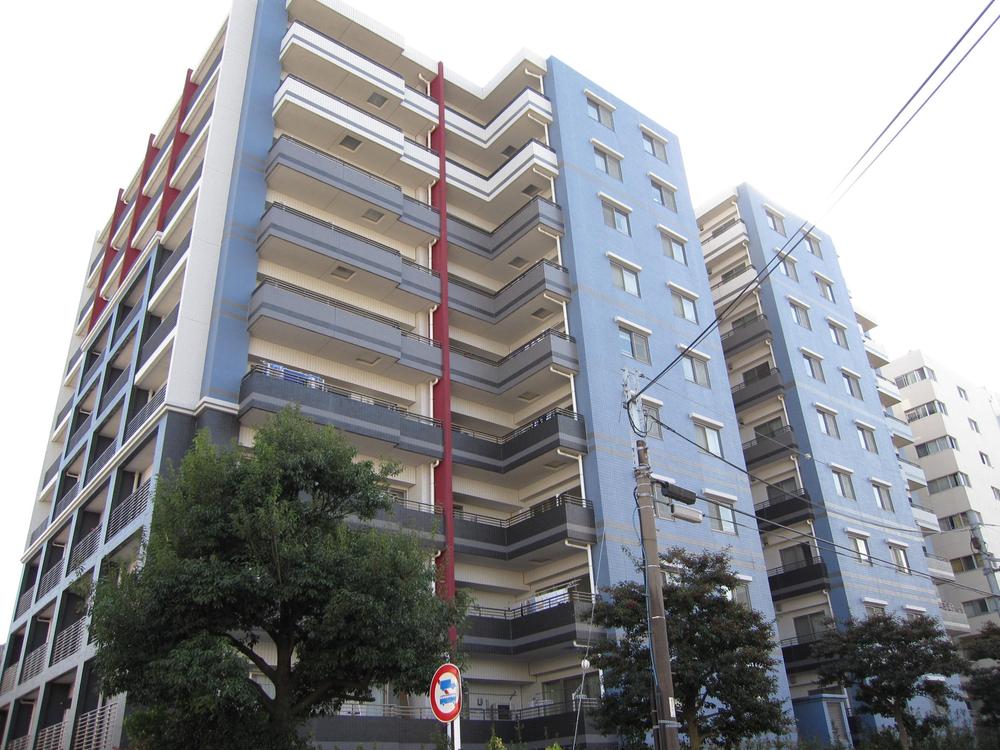 Local appearance photo