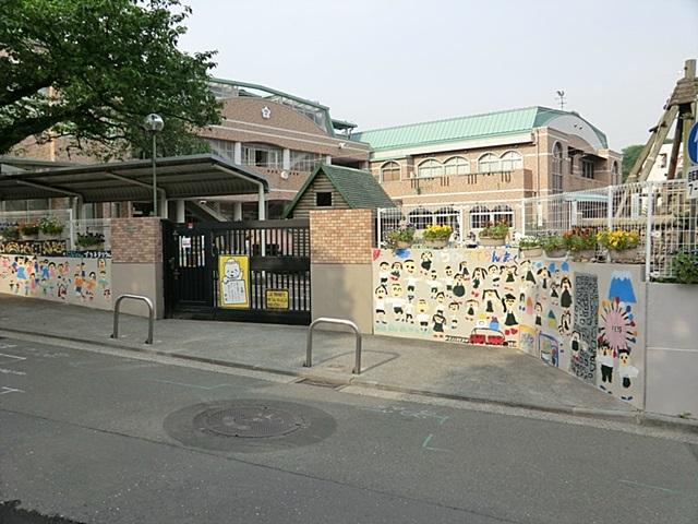 kindergarten ・ Nursery. 290m until Hatsune months hill kindergarten
