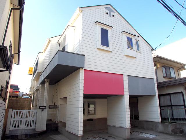 Local appearance photo