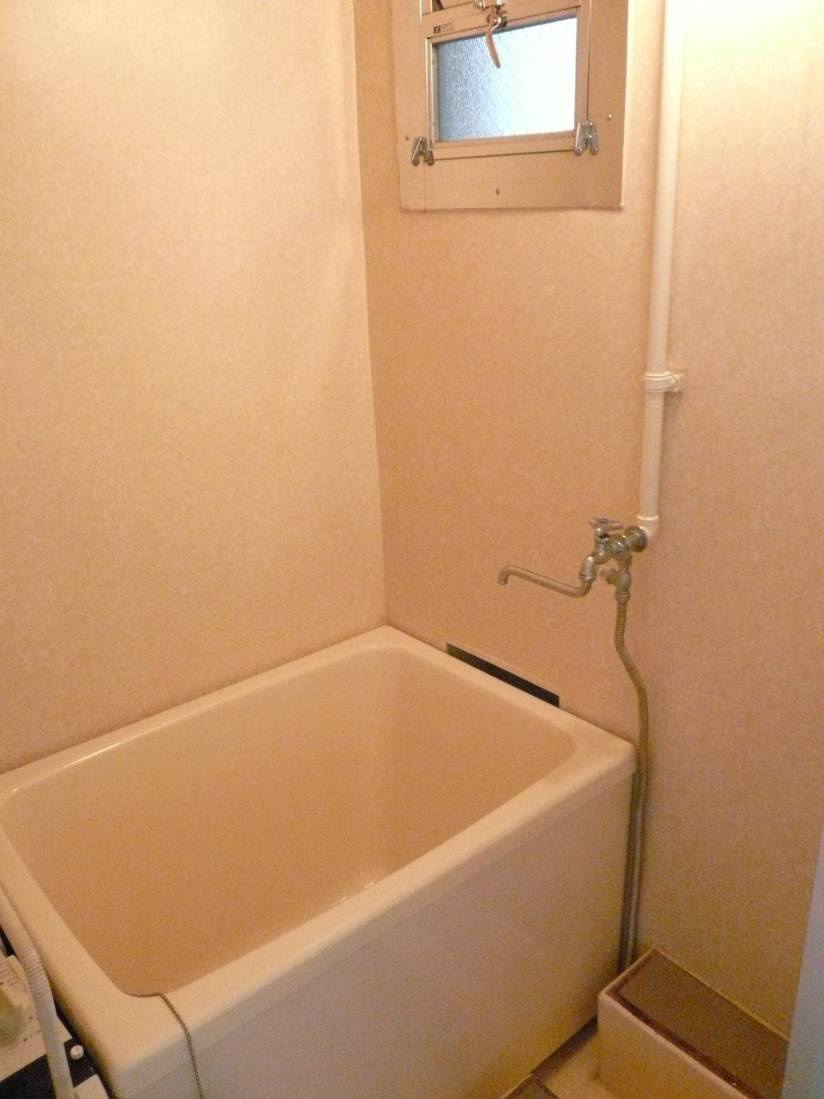 Bath. Photo is the same type ・ It is another dwelling unit.