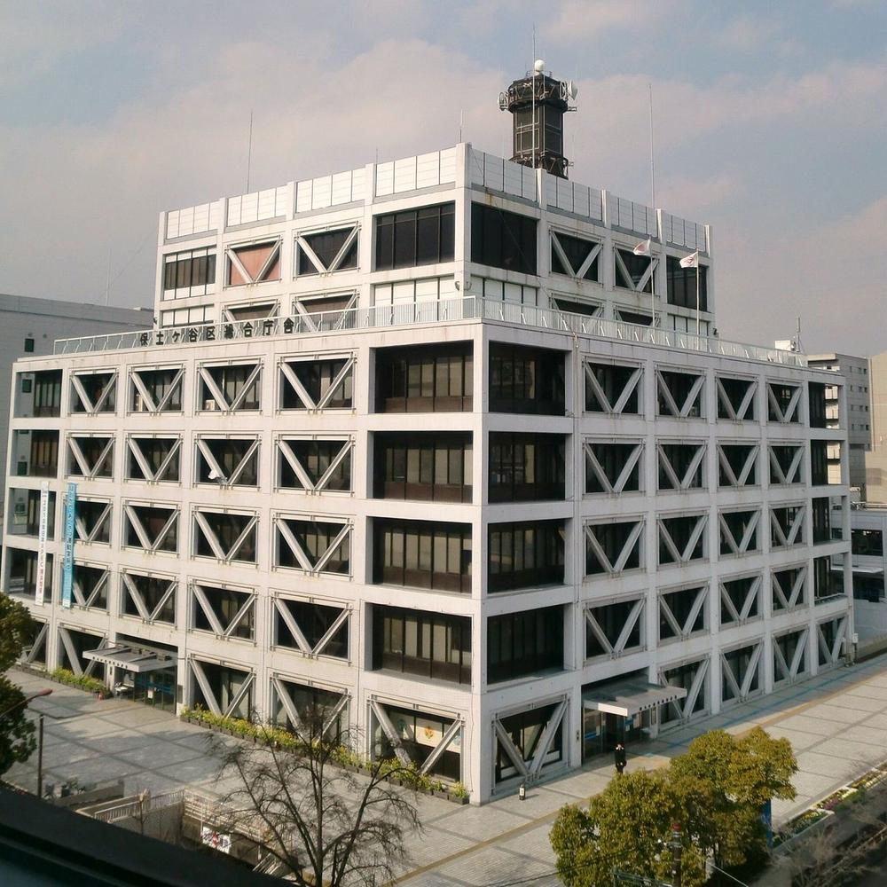 Government office. 375m to Yokohama Hodogaya ward office