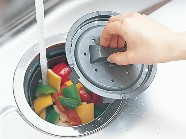 Kitchen.  [Disposer] The disposer that can easily handle the garbage has been standard equipment. It can be washed, Easy to clean. Kept clean and the kitchen.  ※ There is a limit to the garbage that can be processed. (Same specifications)