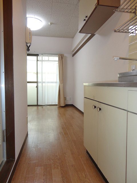 Living and room