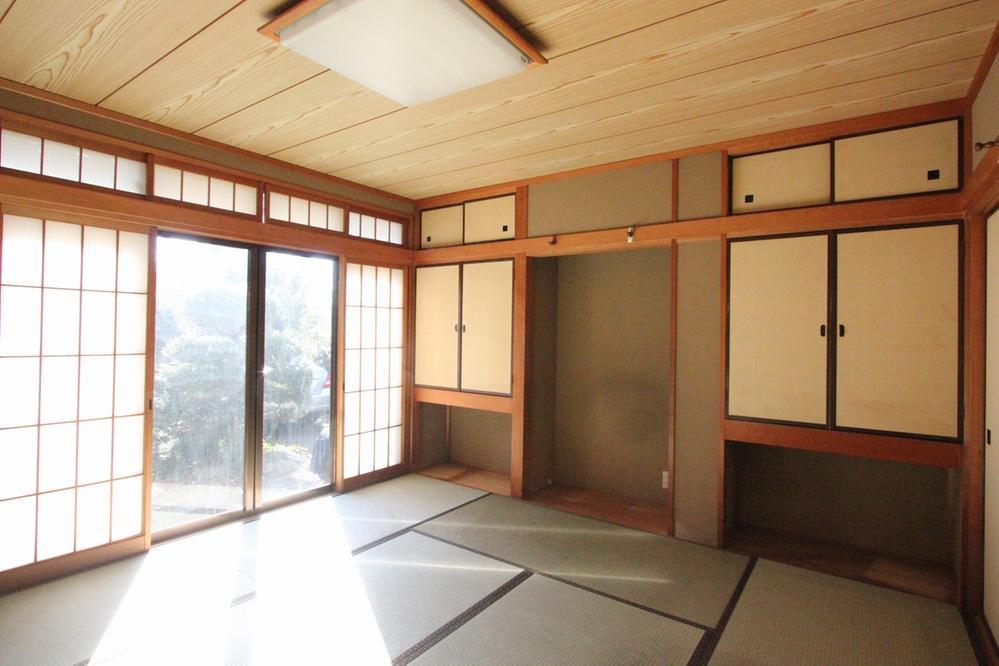 Non-living room. Japanese-style room 8 quires