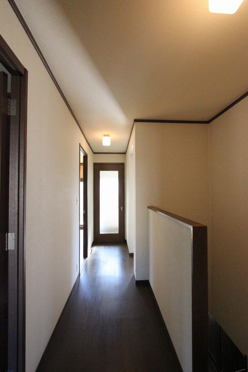 Other introspection. 2nd floor hall