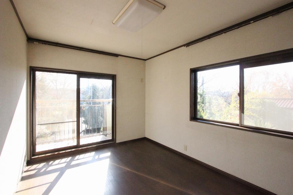 Non-living room. Western-style 6.3 Pledge