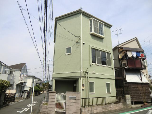 Local appearance photo