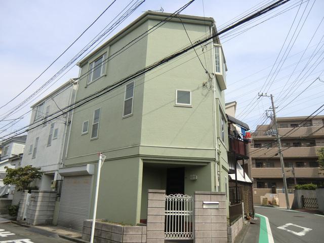Local appearance photo