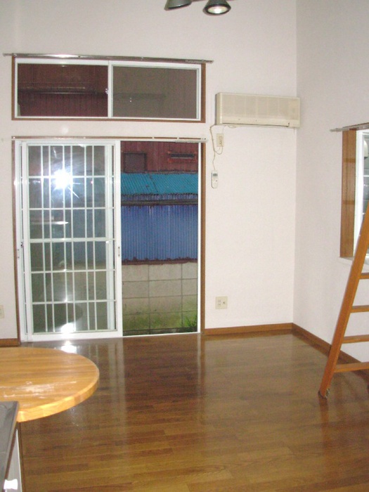 Living and room