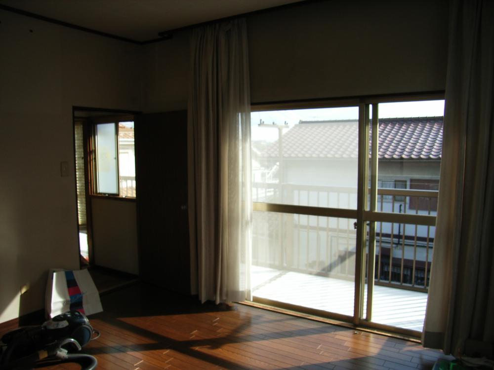 Non-living room