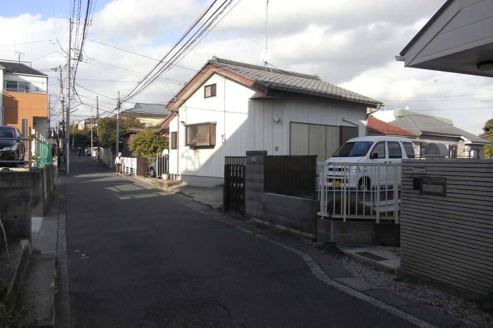 Local photos, including front road. West road
