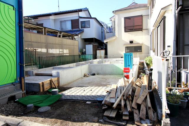 Local appearance photo