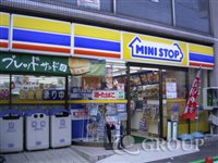 Convenience store. MINISTOP up (convenience store) 1100m