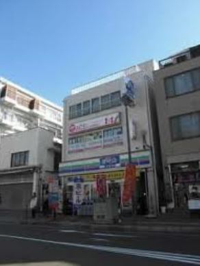 Convenience store. Three F Tenno-cho store (convenience store) to 152m