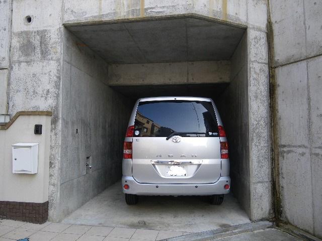 Parking lot