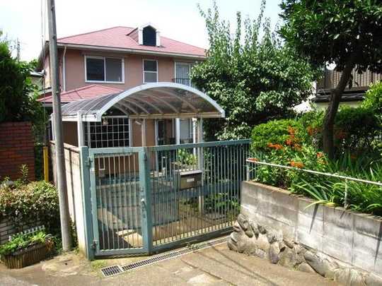 Local appearance photo. appearance ※ Guests can enjoy a gardening spread your garden is on the south side