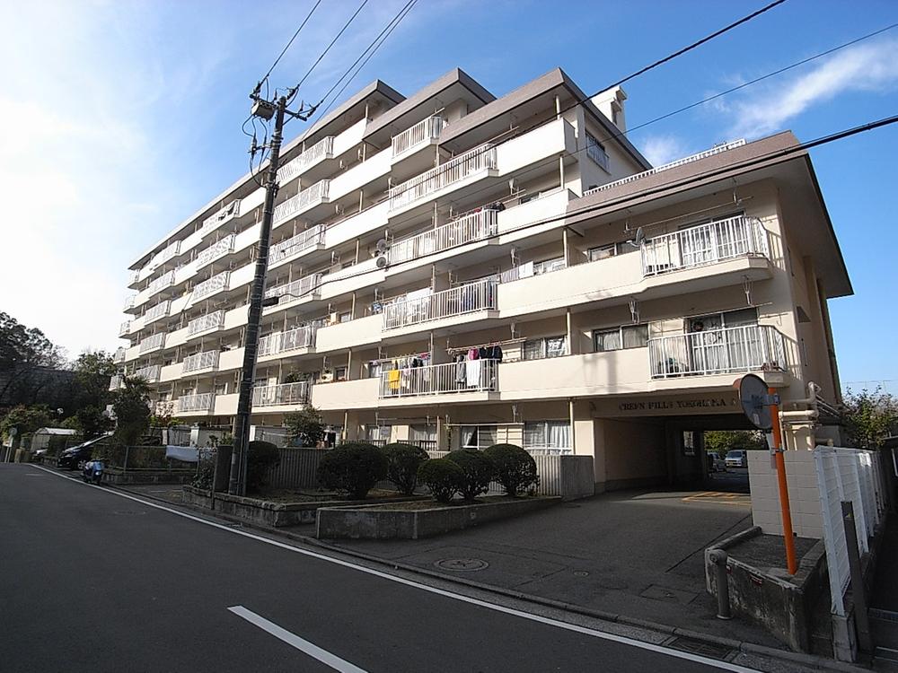 Local appearance photo. Sunny apartment. Local (12 May 2013) Shooting