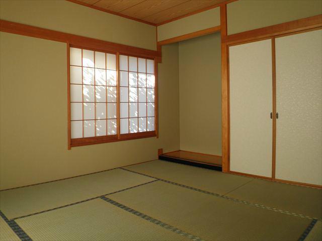 Non-living room. Japanese-style room 8 quires 1F