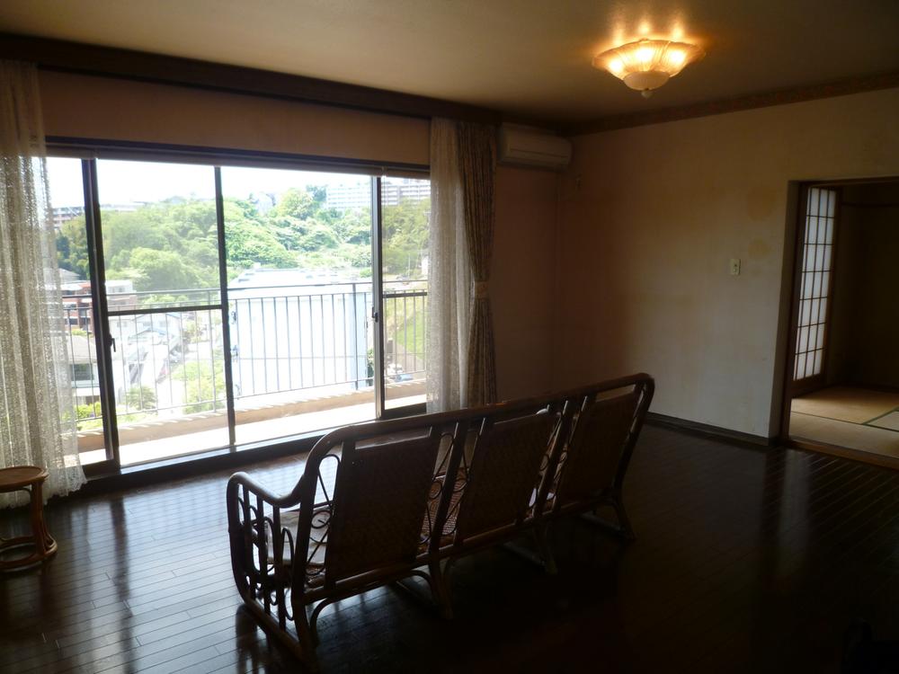 Living. Indoor (April 2013) Shooting