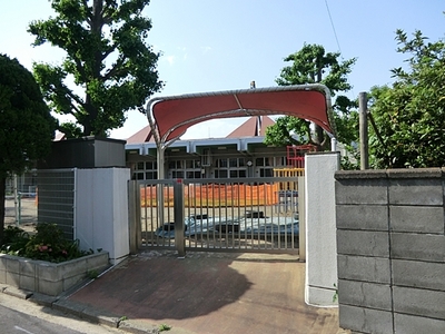 kindergarten ・ Nursery. Yokohama east Takigashira nursery school (kindergarten ・ 453m to the nursery)