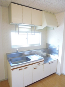 Kitchen. With window ・ Two-burner gas stove installation Allowed Kitchen